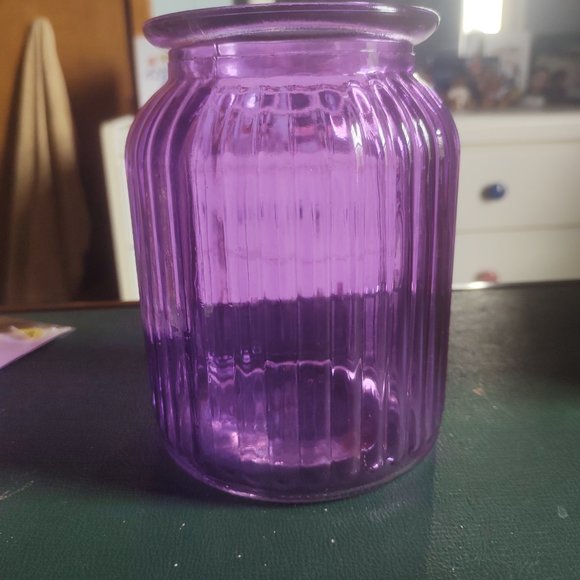 🌸 3 for $20 🌸 Better Homes & Gardens Purple Vase - Picture 1 of 3